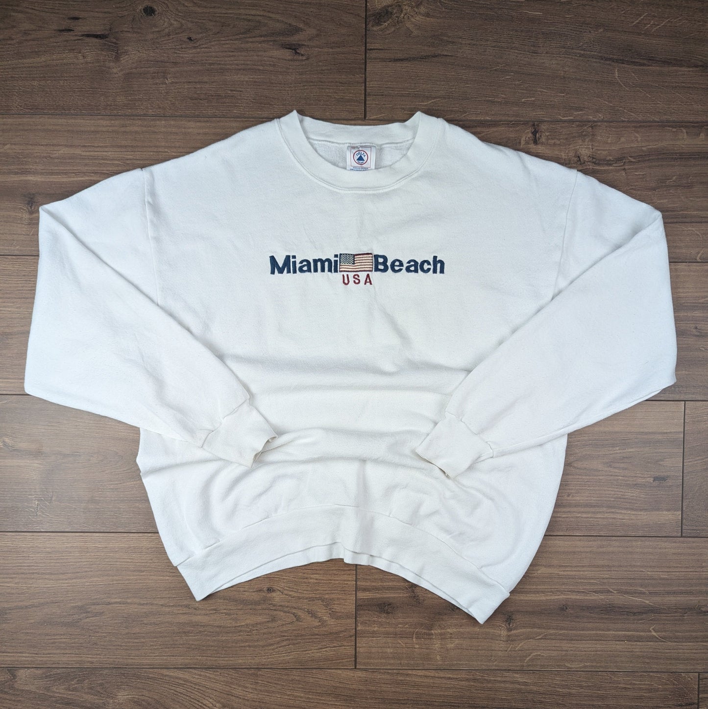 90's Vintage Delta Miami Beach USA Embroidered White Sweatshirt Size XL