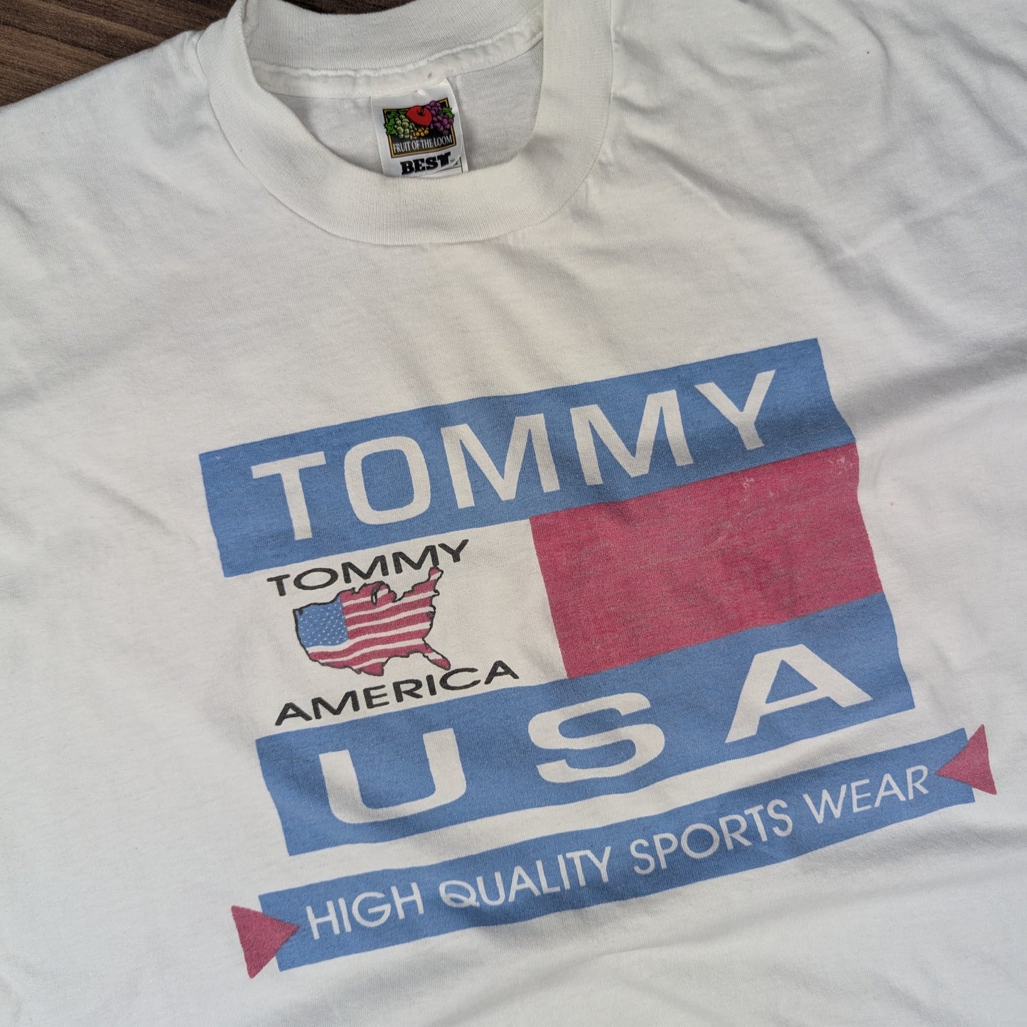 White Vintage '90s Single Stitch Tommy USA Fruit of the Loom T-Shirt Size XL