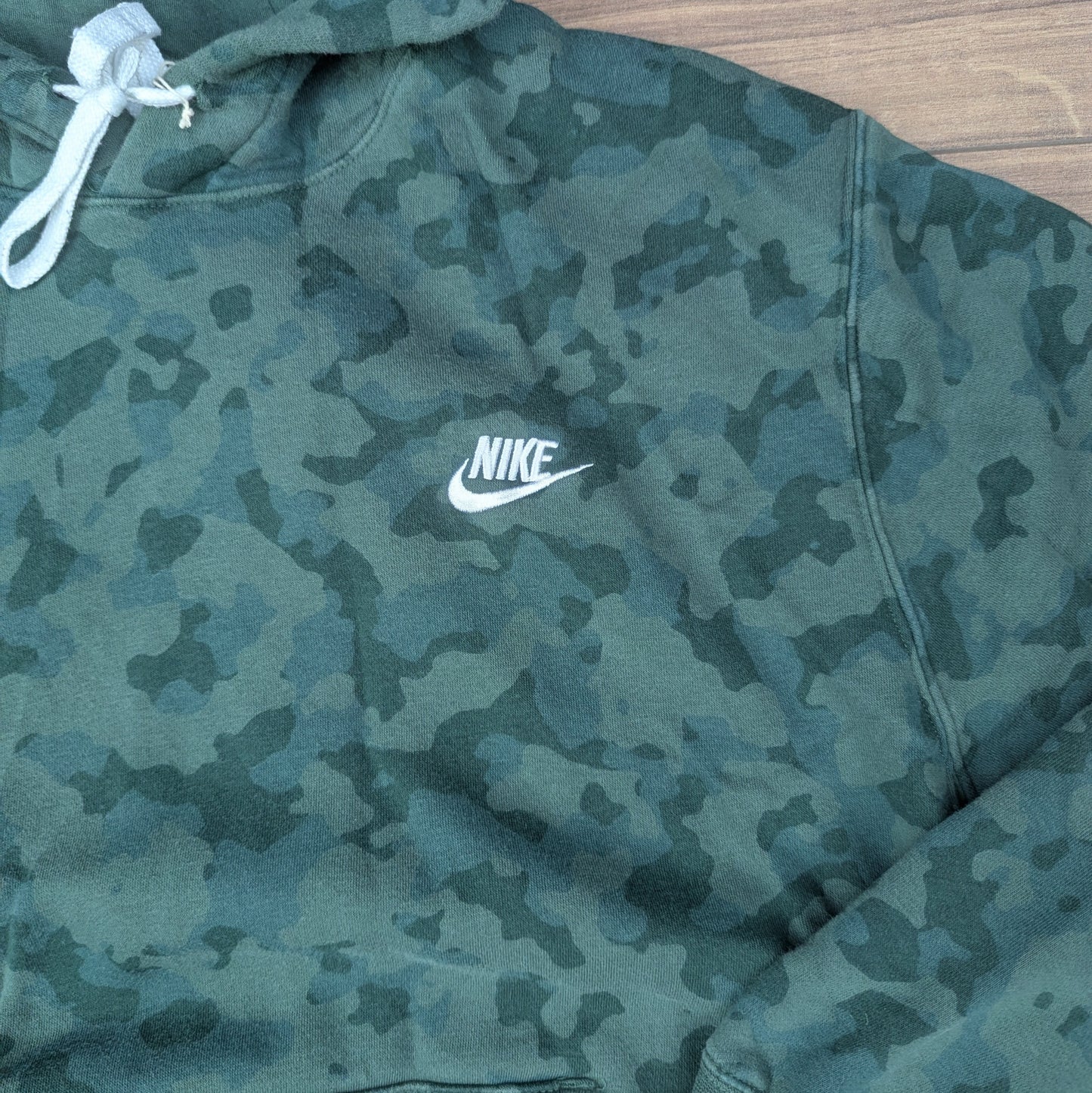 Vintage 00's y2k Camo Green Nike Hoodie Baggy Oversized Size L
