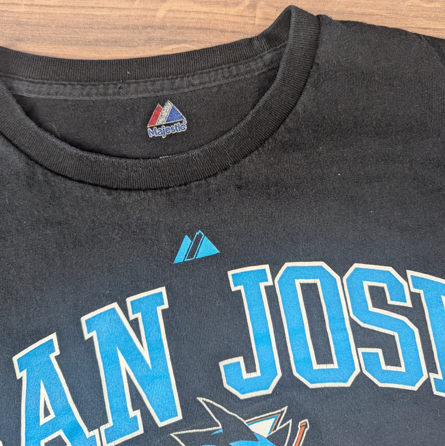 Black Majestic NHL San Jose Sharks Hockey Graphic T-Shirt Size L